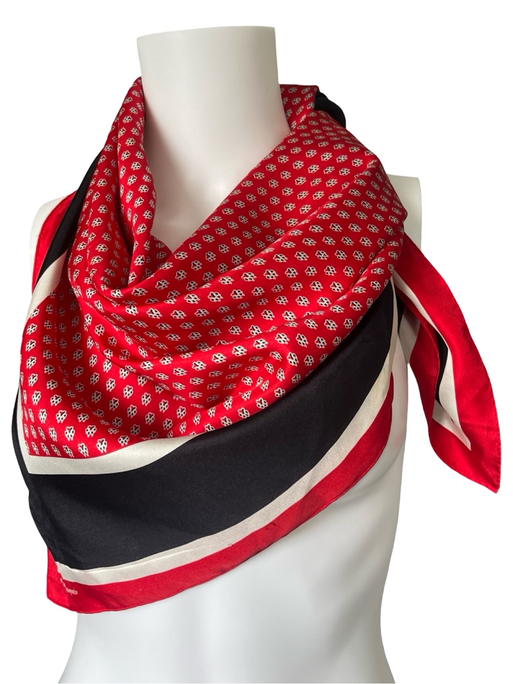 Vineyard Vines Large Square Scarf Red Blue Paw Print Silk Feel